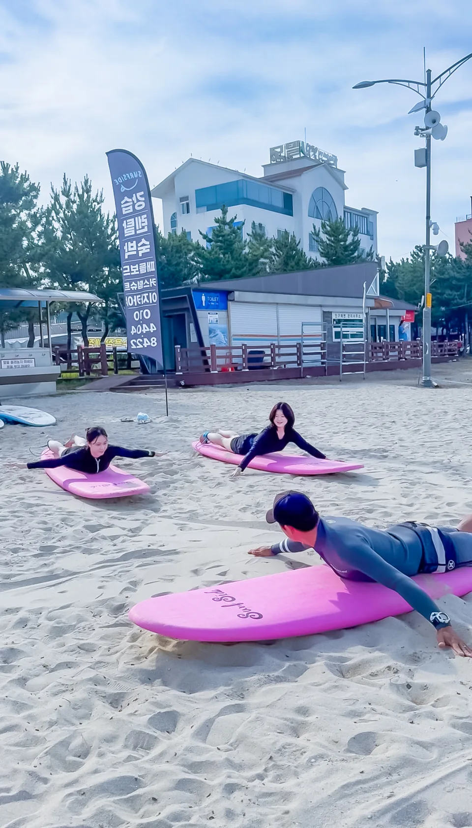 인구해변 모래사장 서핑 강습 장면 20